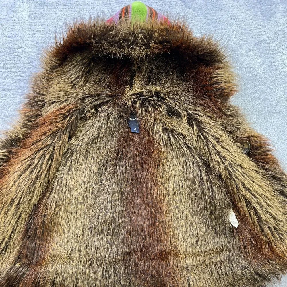 GapKids Medium Multi Color Knit sweater Vest  Fux Fur lining & hoodie‎ Tribal